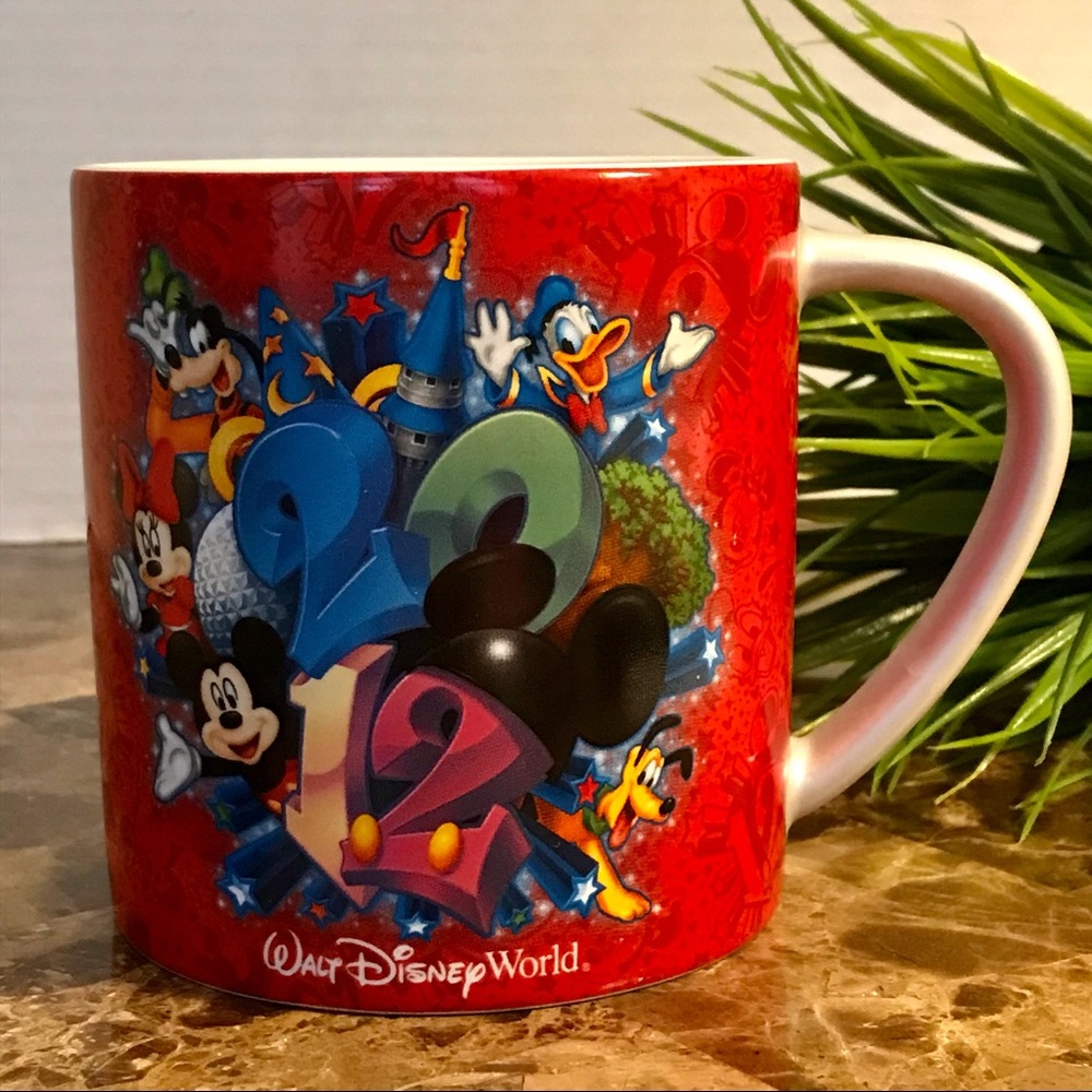 Walt Disney World Park 2012 Mug Cup